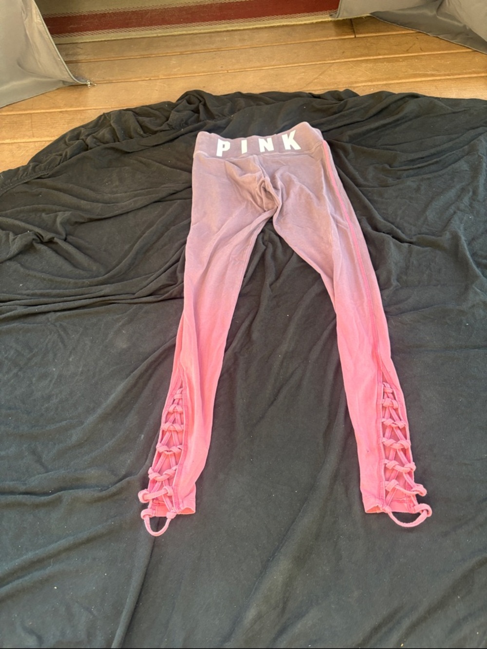 PINK Victoria's Secret Ombre Pink Lace-Up Kids Leggings